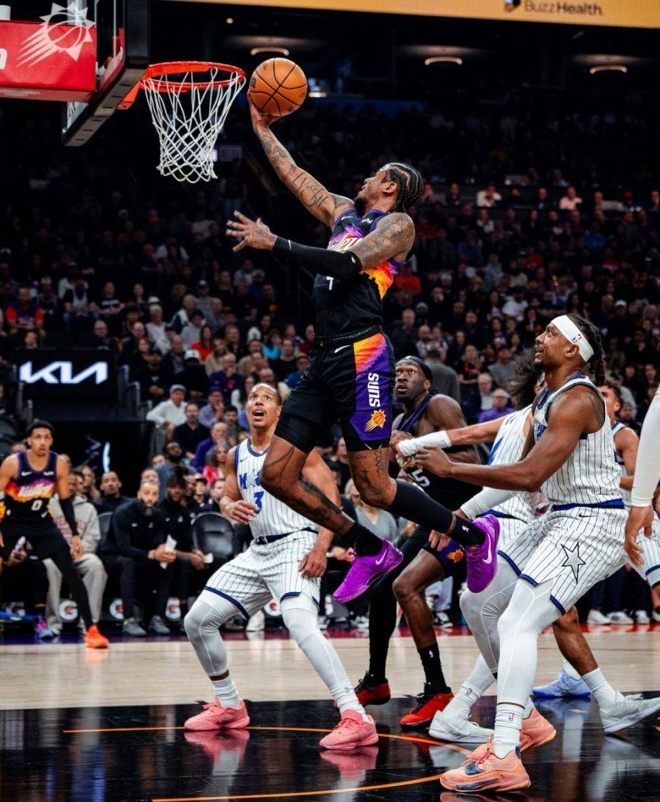 九游体育-包含刚刚！奥兰多魔术手感冰凉备战NBA季后赛风云突变纽约尼克斯今晨更衣室发声，休斯敦火箭围绕葡超完成体检的词条