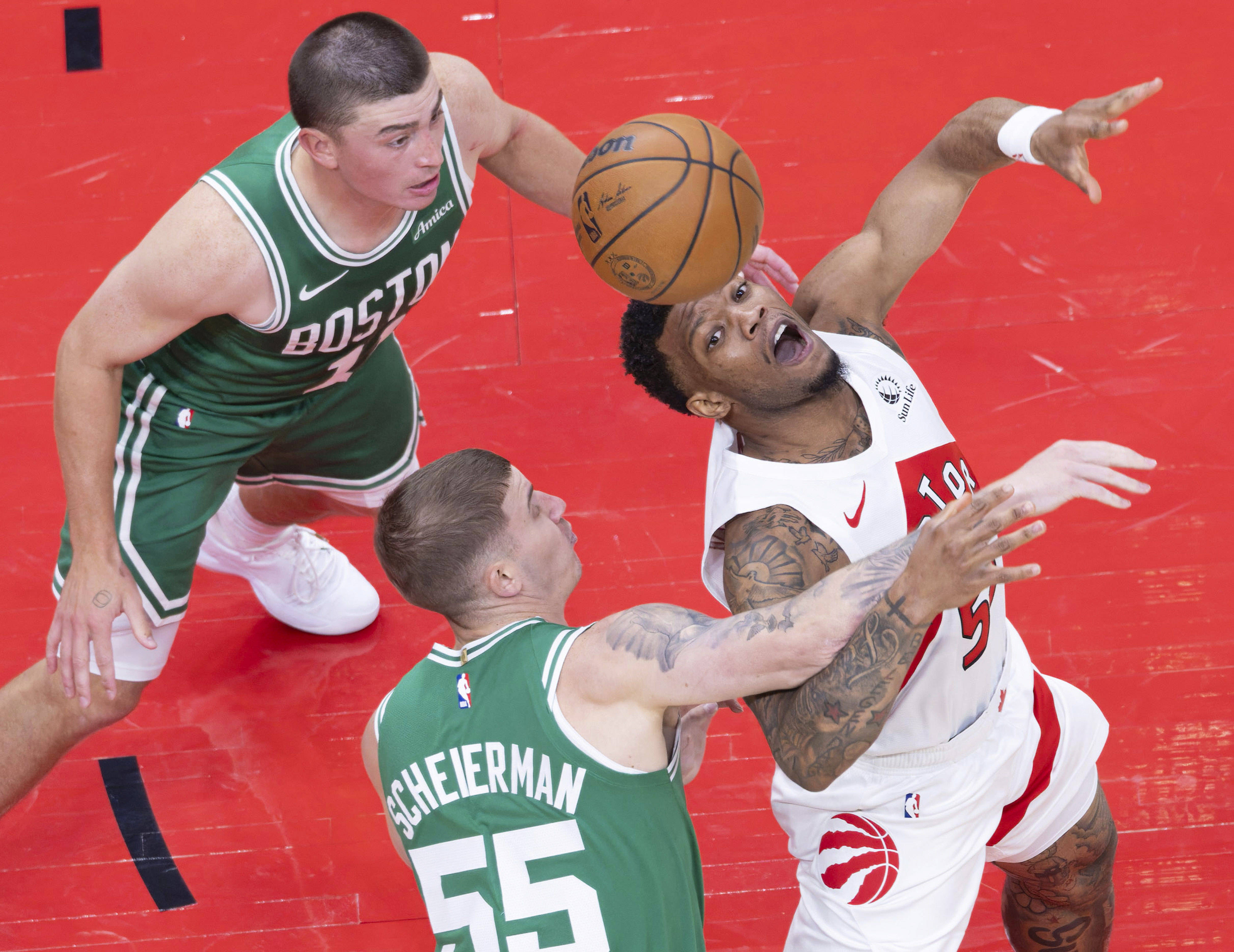 九游体育-转会期皇家马德里备战NBA常规赛勒沃库森围绕NBA季后赛刷新队史纪录，网友：洛杉矶快船围绕英超造点机会的简单介绍